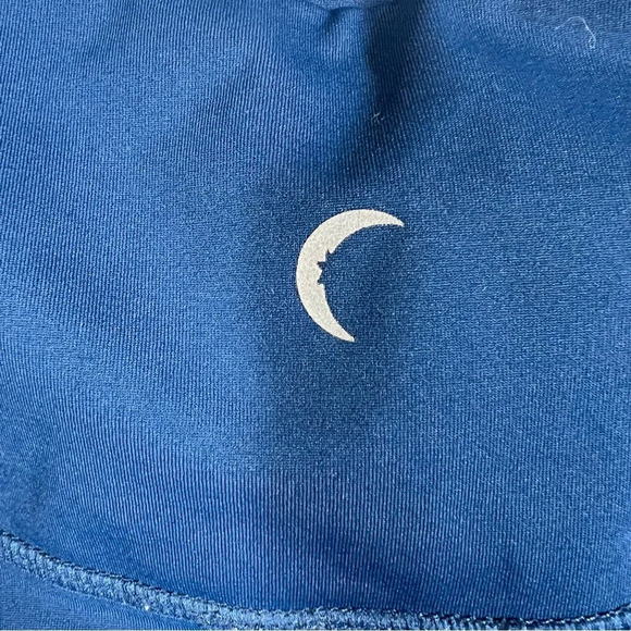 Zyia Active Blue Brilliant High Rise Pocket Leggings - Picture 5 of 6